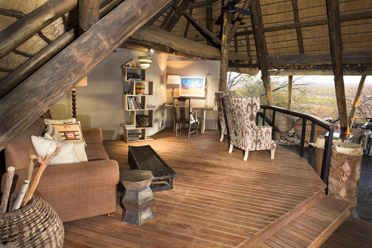 Ongava Lodge Okaukuejo Esterno foto