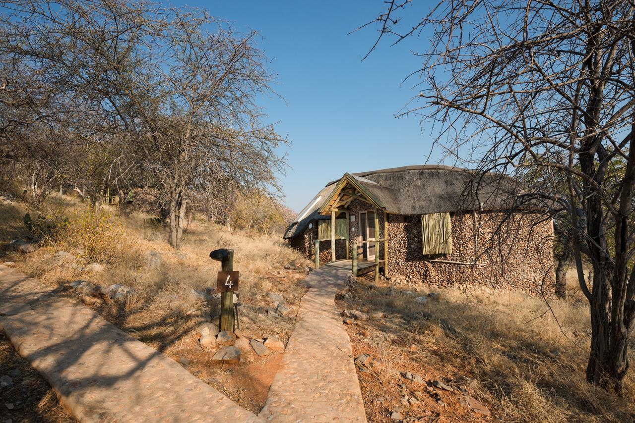 Ongava Lodge Okaukuejo Esterno foto